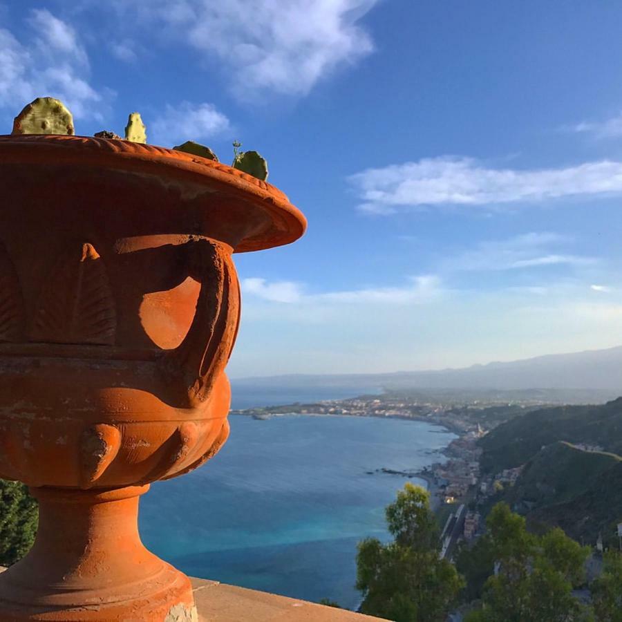 La Baia Dei Delfini Leilighet Taormina Eksteriør bilde
