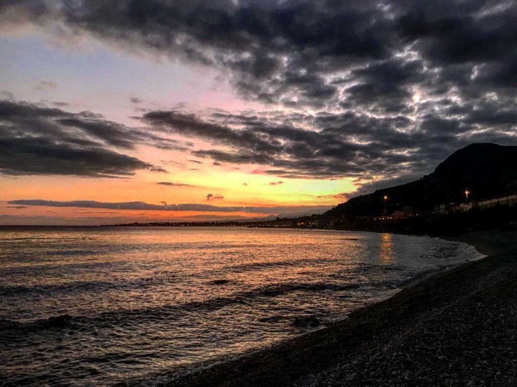 La Baia Dei Delfini Leilighet Taormina Eksteriør bilde